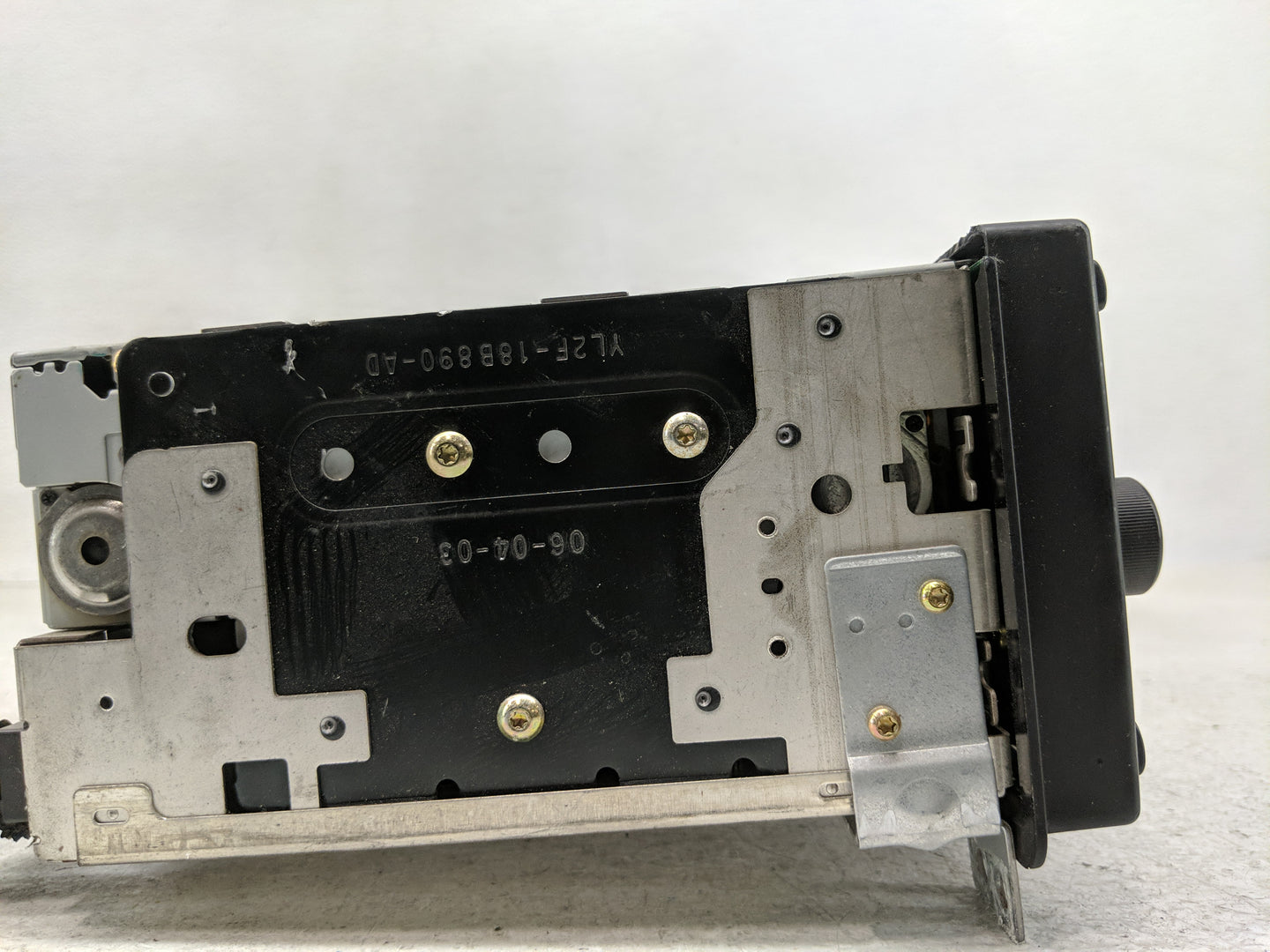 2003 Ford Expedition Radio AM FM Cd Player Receiver Replacement P/N:2L1F-18C815-CF Fits OEM Used Auto Parts - Oemusedautopar
