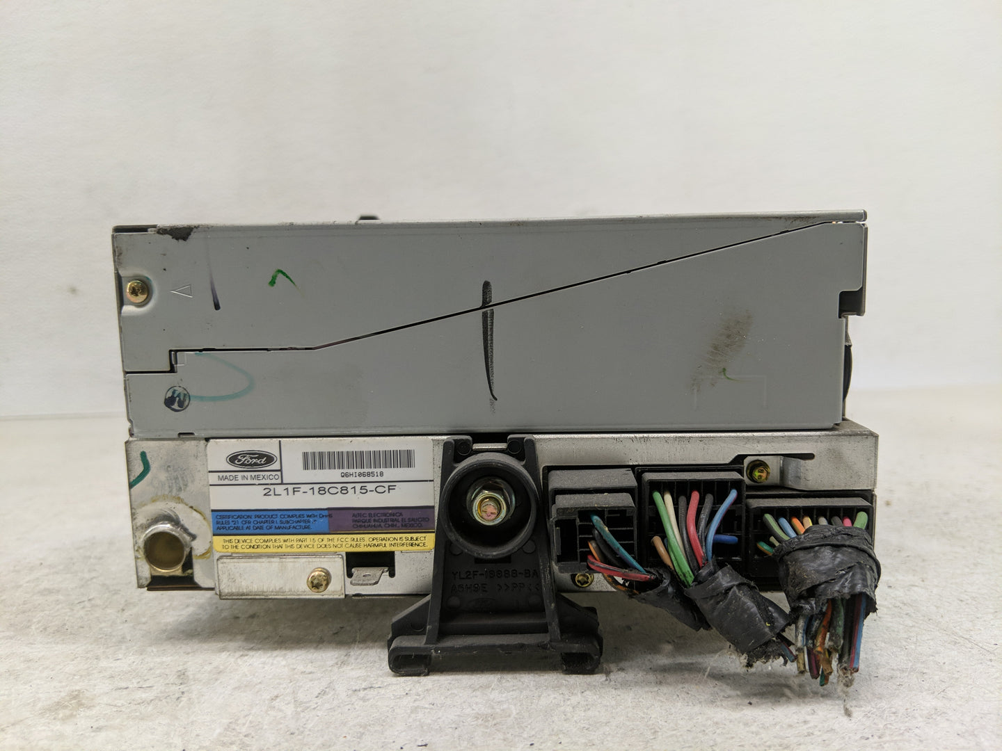 2003 Ford Expedition Radio AM FM Cd Player Receiver Replacement P/N:2L1F-18C815-CF Fits OEM Used Auto Parts - Oemusedautopar