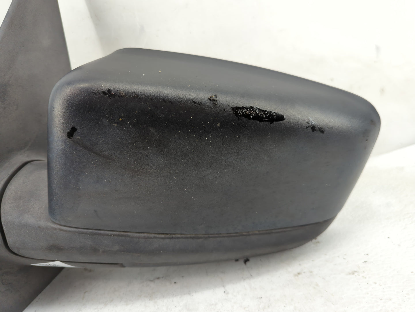 2003-2004 Ford Expedition Driver Side View Mirror - Left Door Mirror OEM Used - Oemusedautoparts1.com