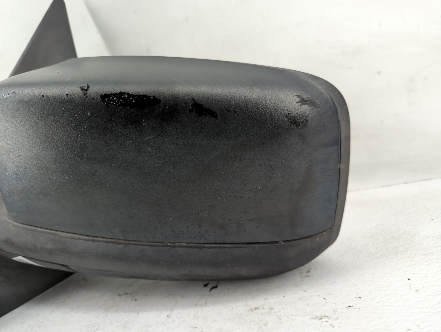 2003-2004 Ford Expedition Driver Side View Mirror - Left Door Mirror OEM Used - Oemusedautoparts1.com