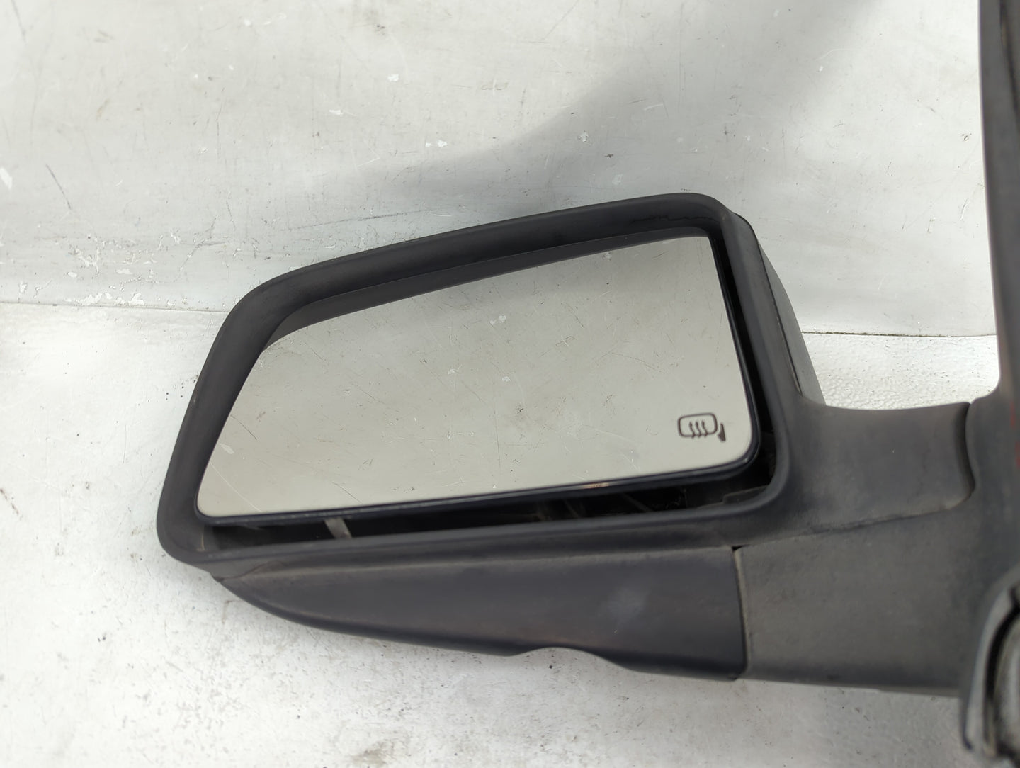 2003-2004 Ford Expedition Driver Side View Mirror - Left Door Mirror OEM Used - Oemusedautoparts1.com