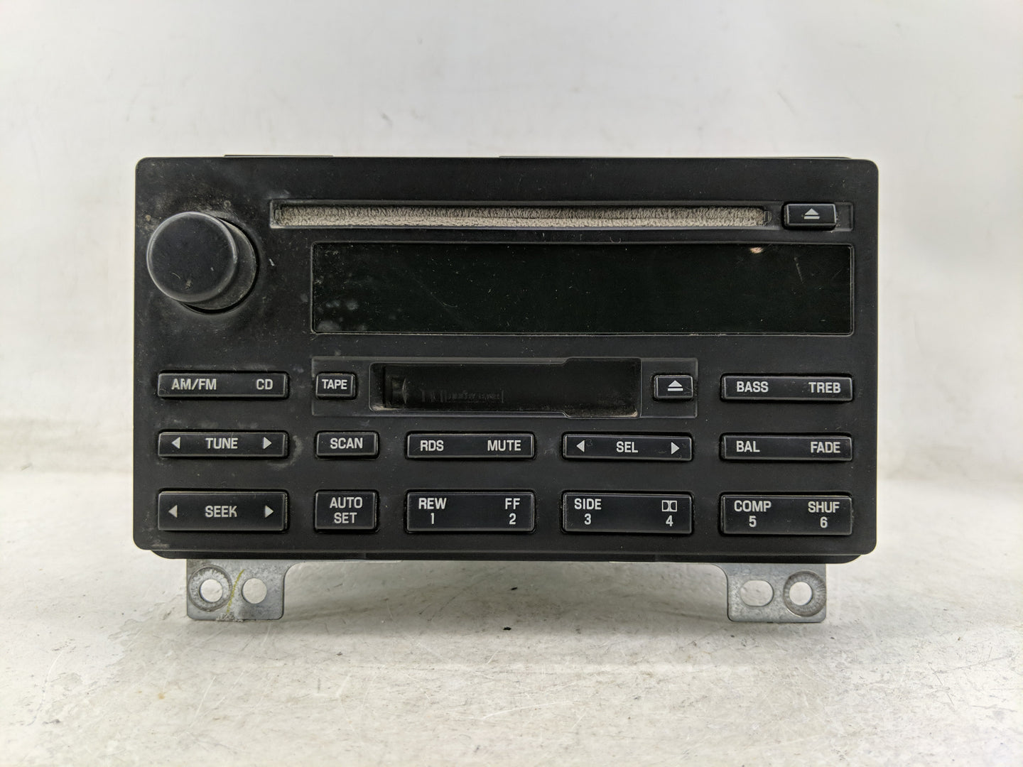 2003 Ford Expedition Radio AM FM Cd Player Receiver Replacement P/N:3L1T-18C868-AA Fits OEM Used Auto Parts - Oemusedautopar