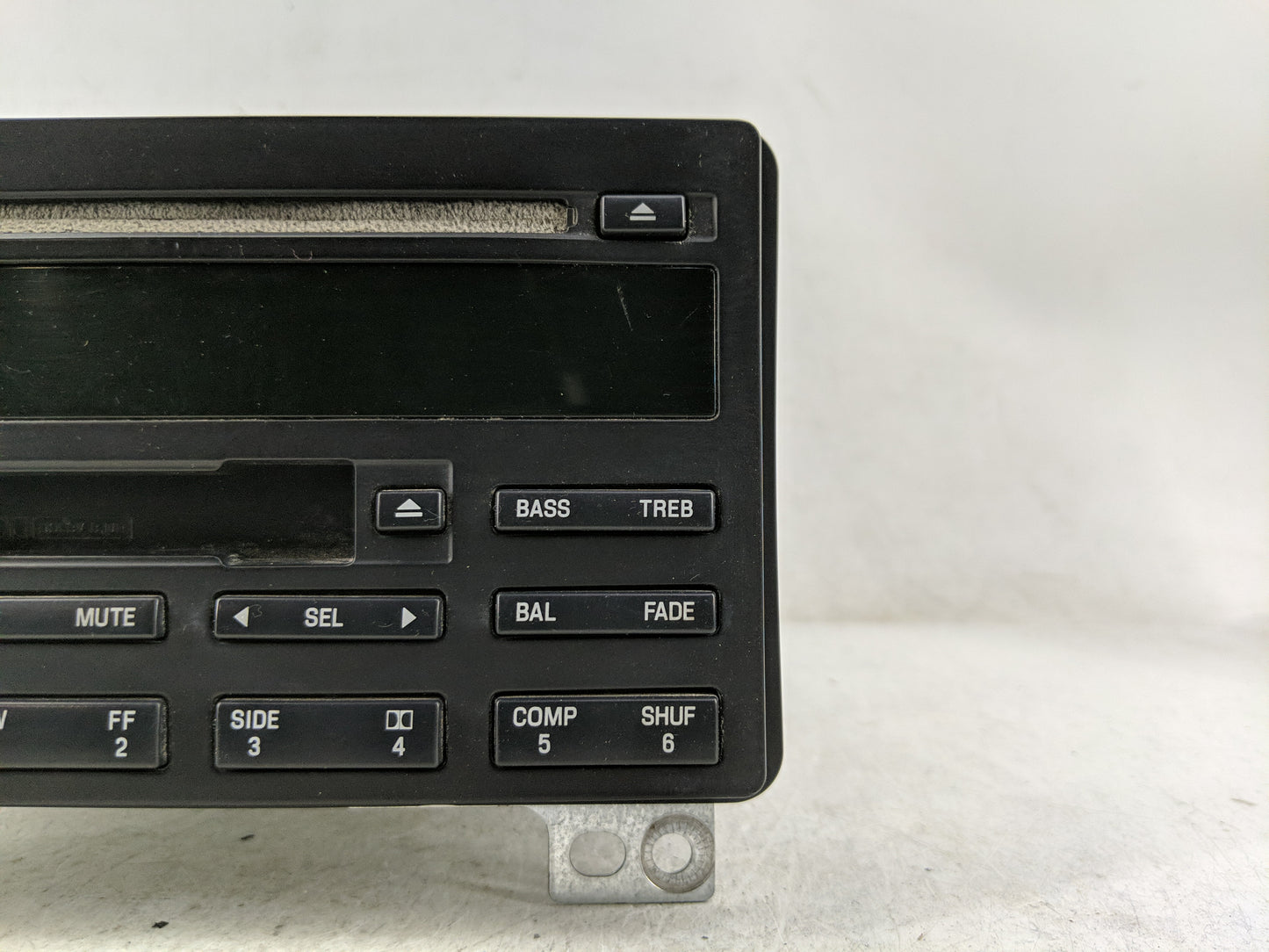2003 Ford Expedition Radio AM FM Cd Player Receiver Replacement P/N:3L1T-18C868-AA Fits OEM Used Auto Parts - Oemusedautopar
