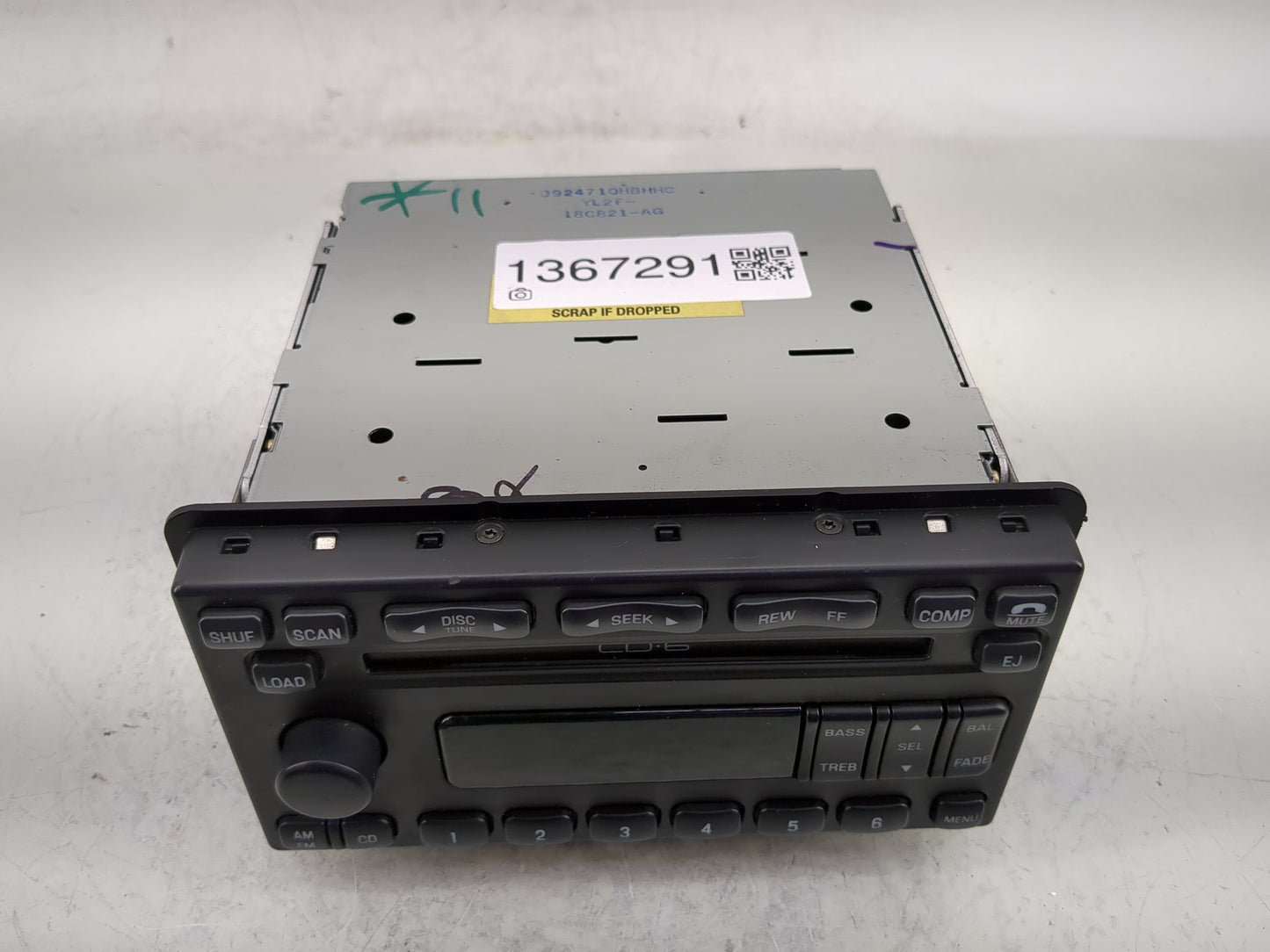 2003 Ford Expedition Radio AM FM Cd Player Receiver Replacement P/N:2L1F-18C815-AE Fits OEM Used Auto Parts - Oemusedautopar