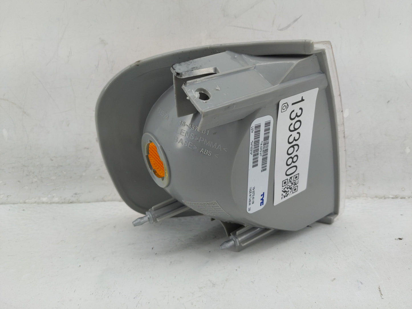 2003 Ford Expedition Driver Left Oem Head Light Headlight Lamp - Oemusedautoparts1.com