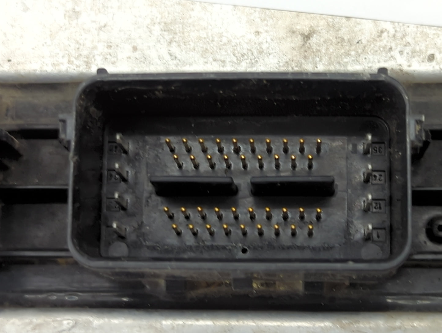 2003 Ford Expedition PCM Engine Control Computer ECU ECM PCU OEM P/N:3L1A-12A650-HD, PCM-122, HPC-313, NPEF 2F273, HAP3 Fits