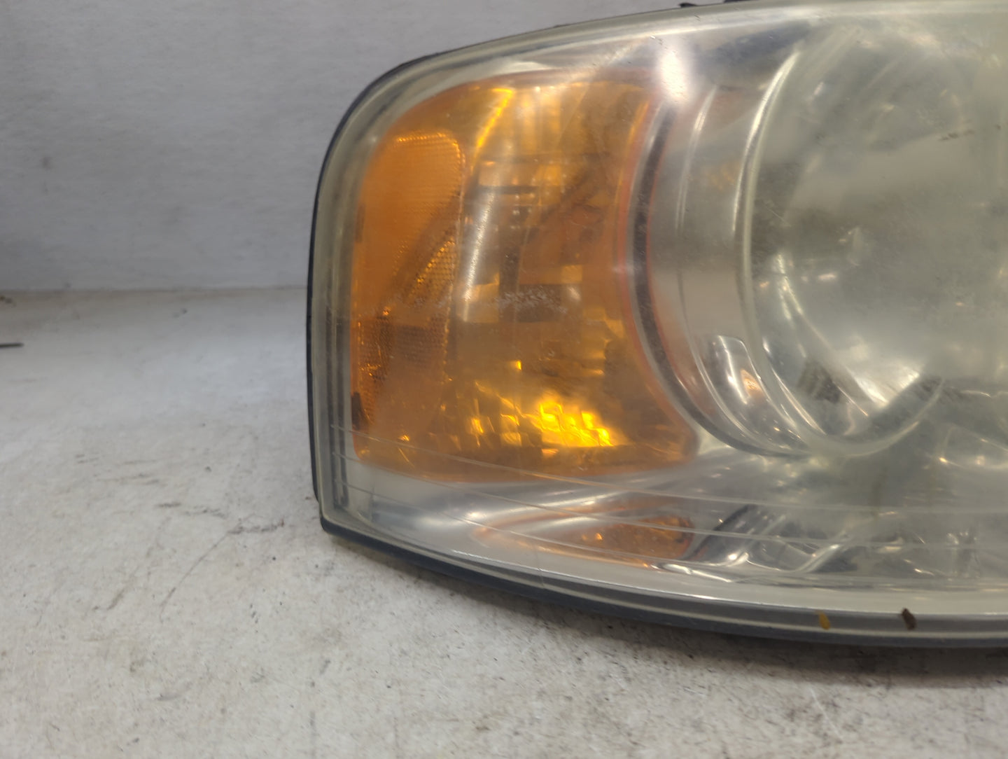 2003 Ford Expedition Driver Left Oem Head Light Headlight Lamp 1467091 - Oemusedautoparts1.com