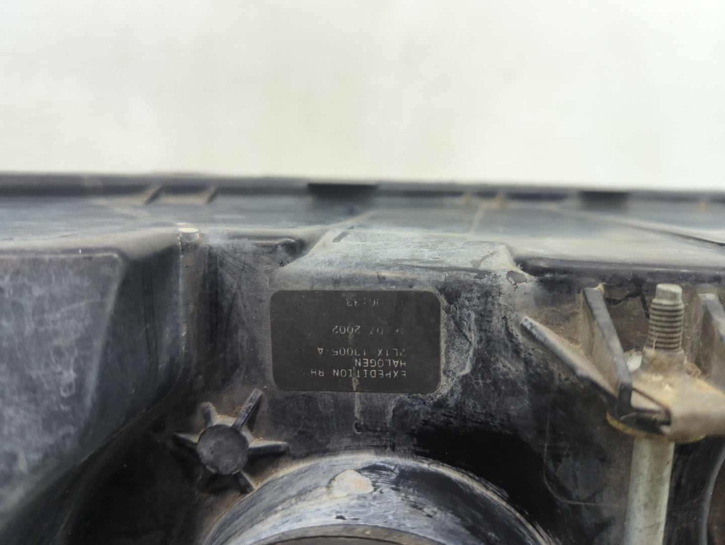 2003 Ford Expedition Driver Left Oem Head Light Headlight Lamp 1467091 - Oemusedautoparts1.com