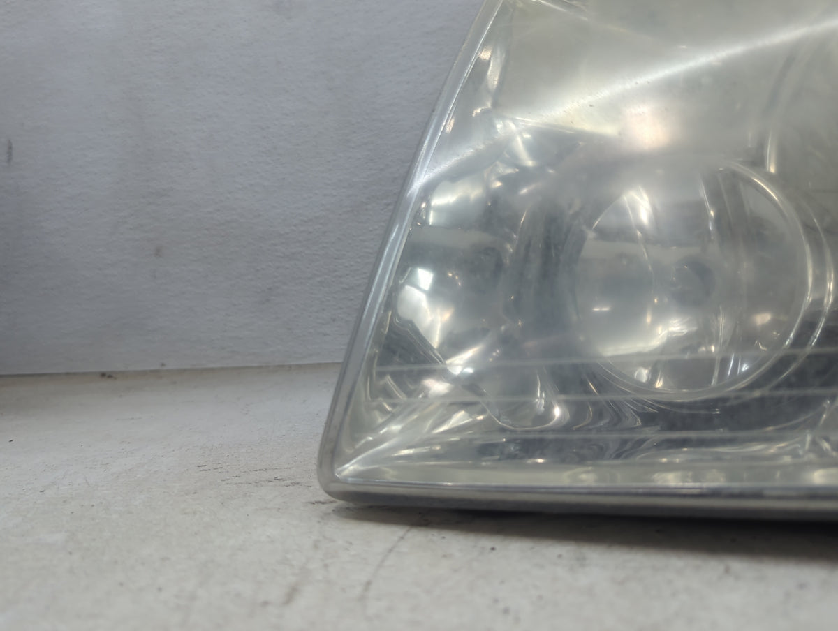2003 Ford Expedition Passenger Right Oem Head Light Headlight Lamp 1467092 - Oemusedautoparts1.com