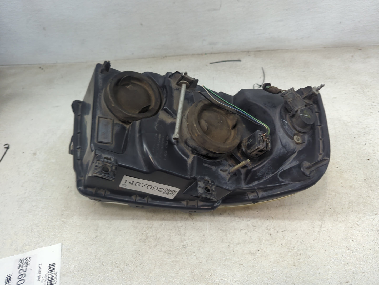 2003 Ford Expedition Passenger Right Oem Head Light Headlight Lamp 1467092 - Oemusedautoparts1.com