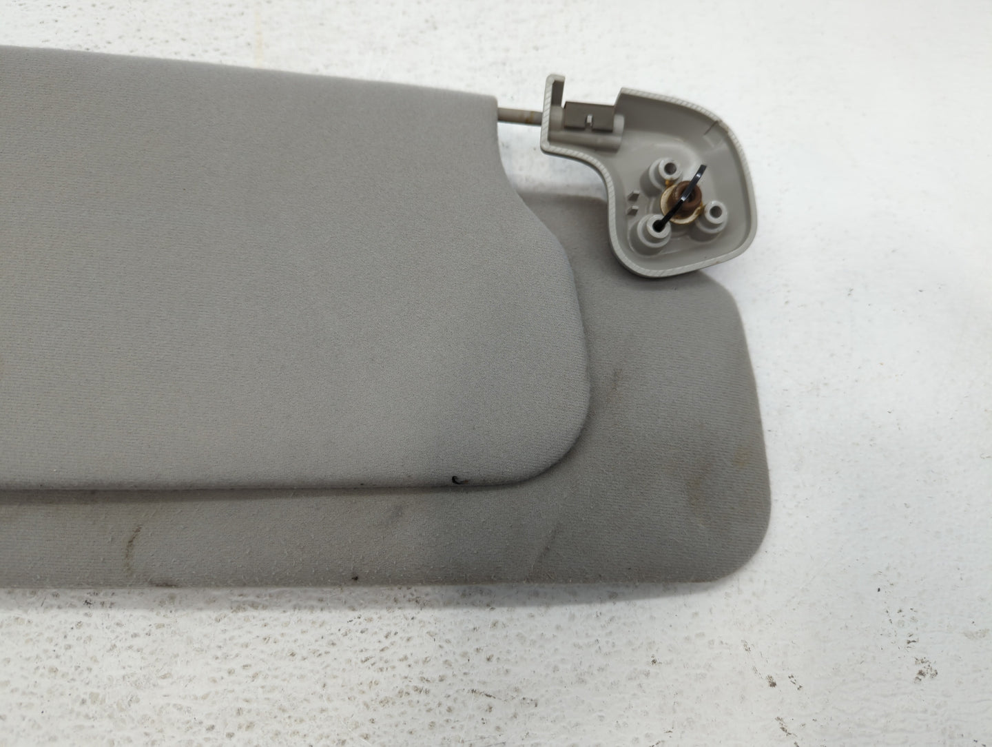 2003-2005 Ford Expedition Sun Visor Shade Replacement Passenger Right Mirror Fits Fits 2003 2004 2005 OEM Used Auto Parts - 