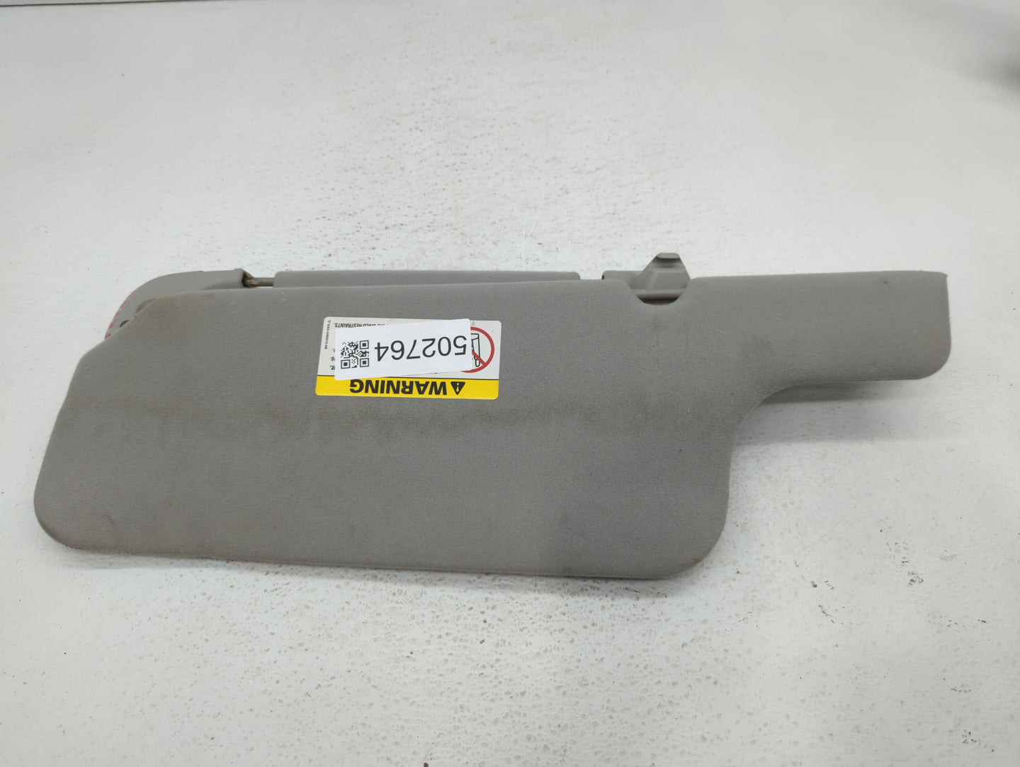 2003-2005 Ford Expedition Sun Visor Shade Replacement Passenger Right Mirror Fits Fits 2003 2004 2005 OEM Used Auto Parts - 