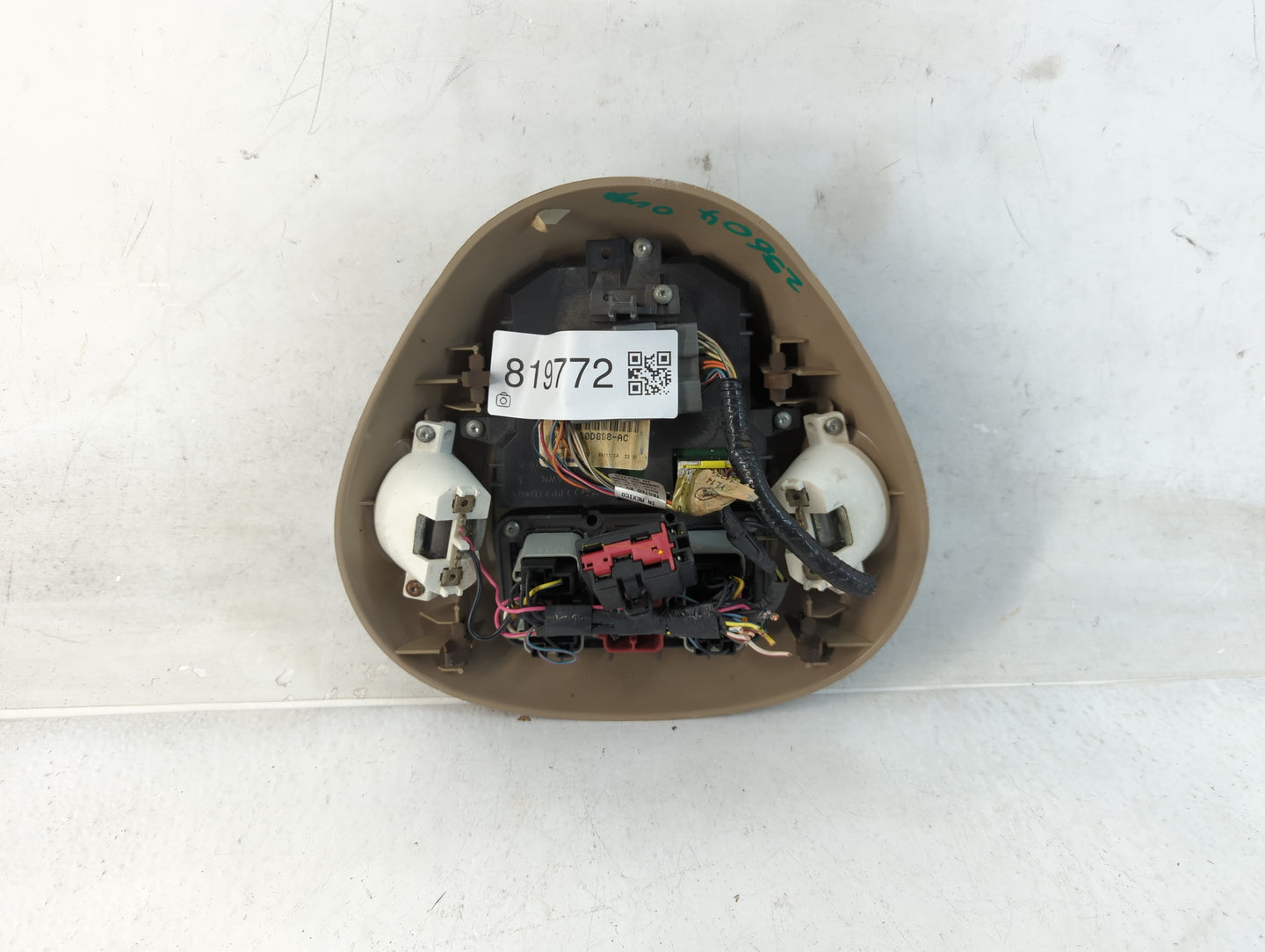 2003 Ford Expedition Overhead Roof Console - Oemusedautoparts1.com