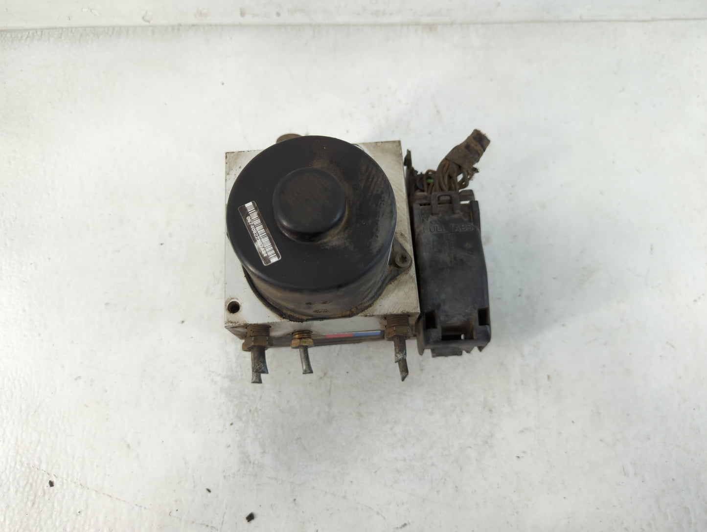 2003 Ford Expedition ABS Pump Control Module Replacement P/N:2L1T-2C219-AE Fits OEM Used Auto Parts - Oemusedautoparts1.com