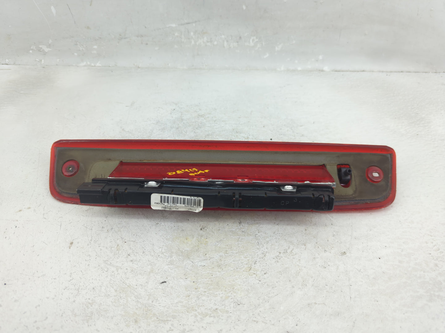 2003 Ford Expedition Driver Left Side Deck Lid Mounted Tail Light - Oemusedautoparts1.com