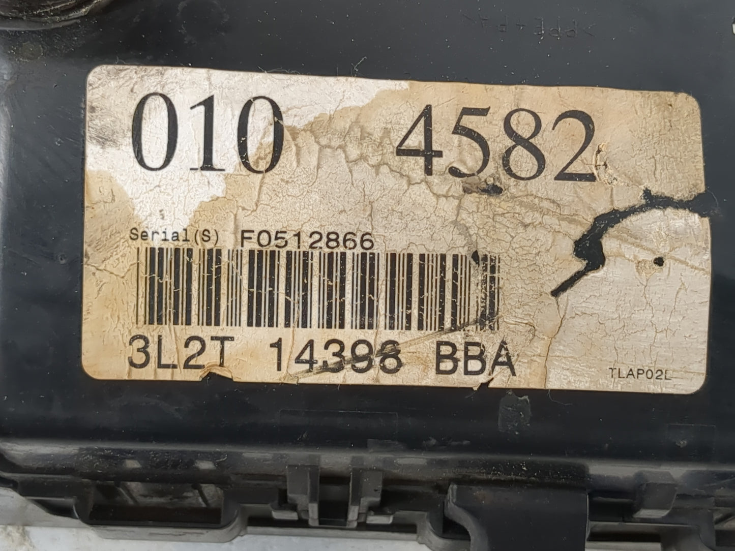 2002-2010 Ford Explorer Fusebox Fuse Box Panel Relay Module P/N:3L2TB14398 BBA Fits OEM Used Auto Parts - Oemusedautoparts1.