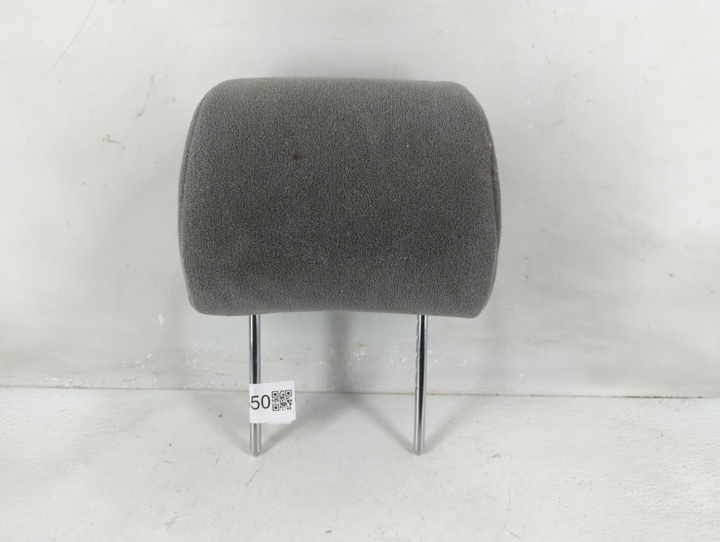 2002-2003 Ford Explorer Headrest Head Rest Rear Seat Fits Fits 2002 2003 OEM Used Auto Parts - Oemusedautoparts1.com
