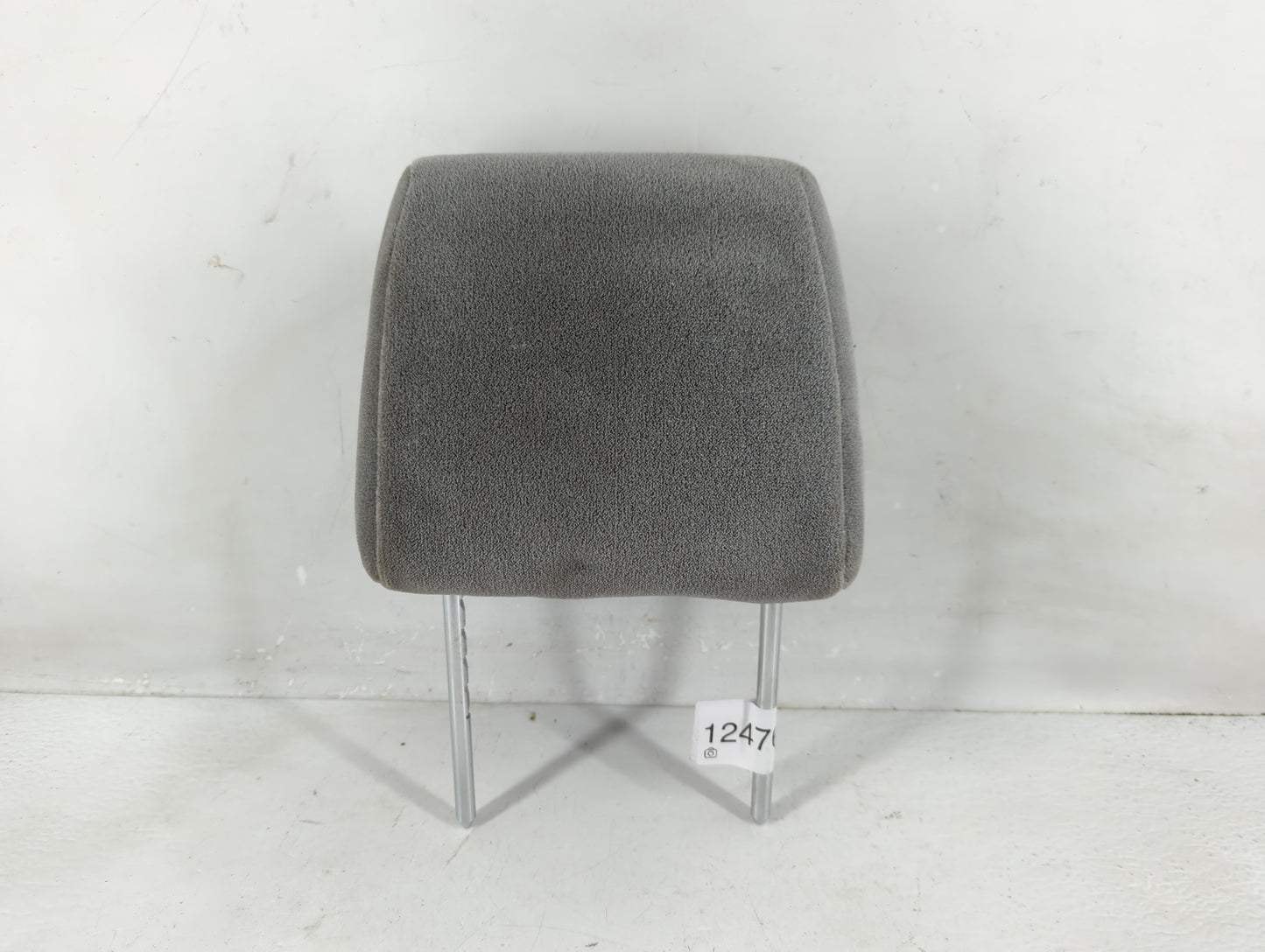 2002-2003 Ford Explorer Headrest Head Rest Rear Seat Fits Fits 2002 2003 OEM Used Auto Parts - Oemusedautoparts1.com