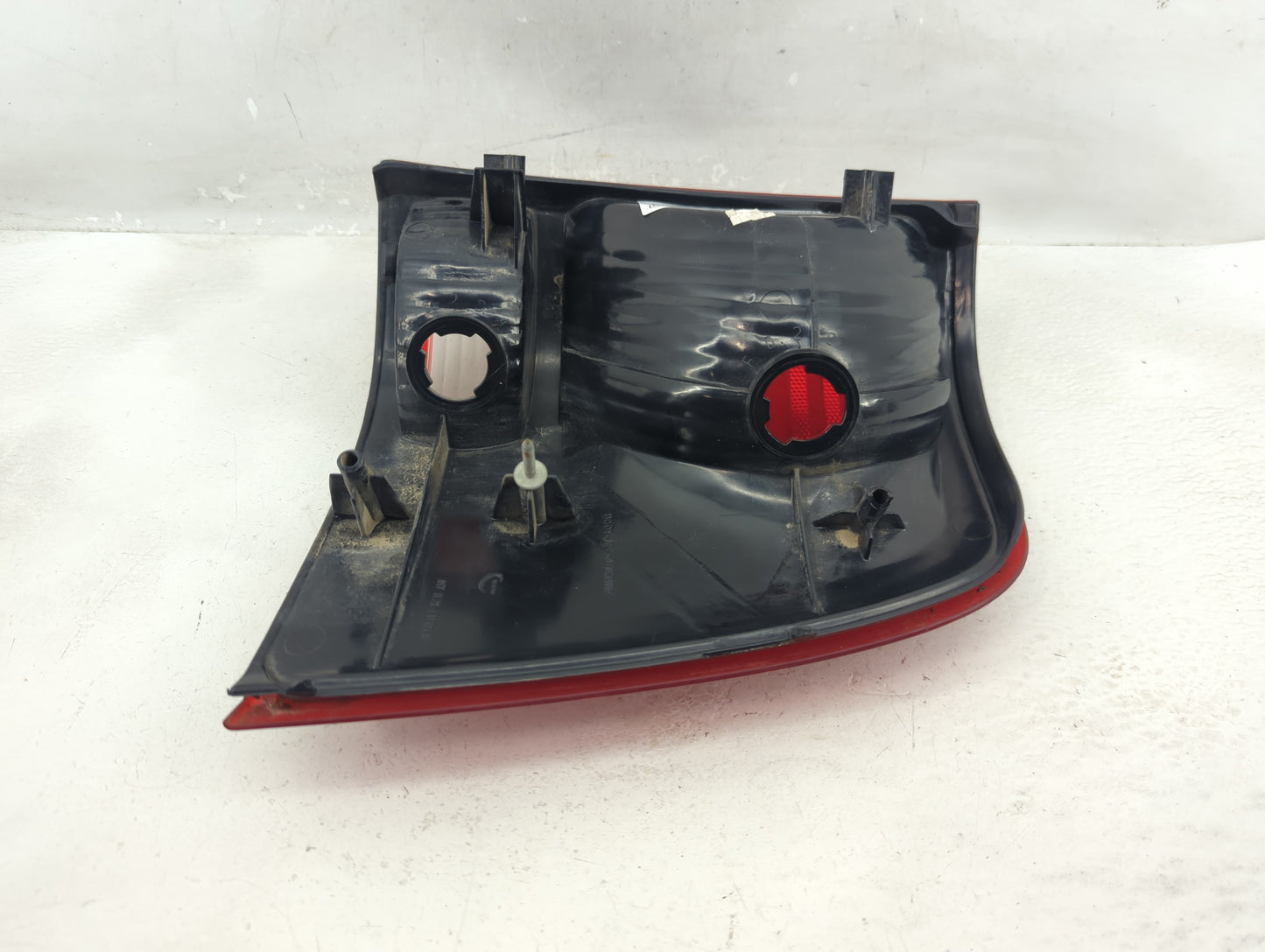 2002-2005 Ford Explorer Tail Light Assembly Driver Left OEM P/N:1L2X-13B505-B Fits Fits 2002 2003 2004 2005 OEM Used Auto Pa