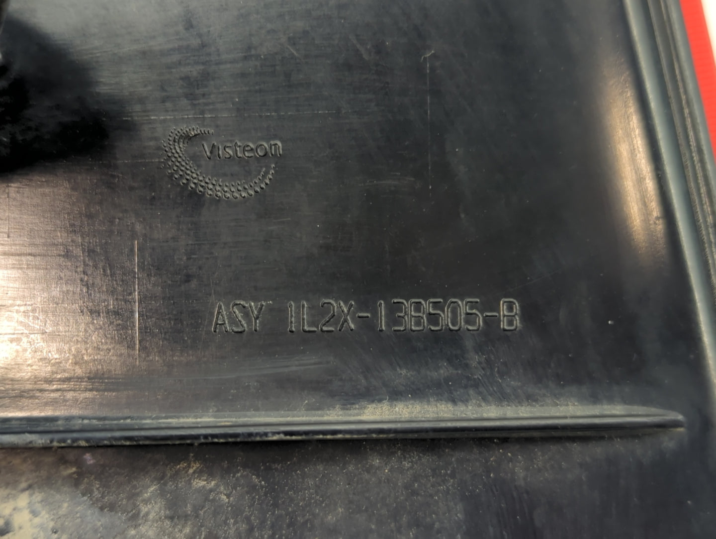 2002-2005 Ford Explorer Tail Light Assembly Driver Left OEM P/N:1L2X-13B505-B Fits Fits 2002 2003 2004 2005 OEM Used Auto Pa