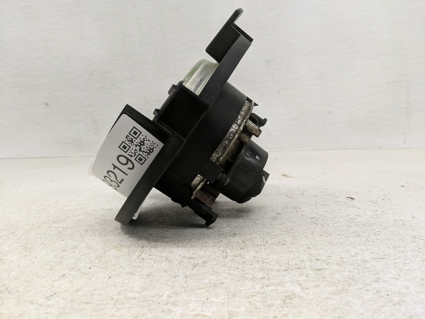 2002-2005 Ford Explorer Passenger Right Oem Fog Light Lamp - Oemusedautoparts1.com
