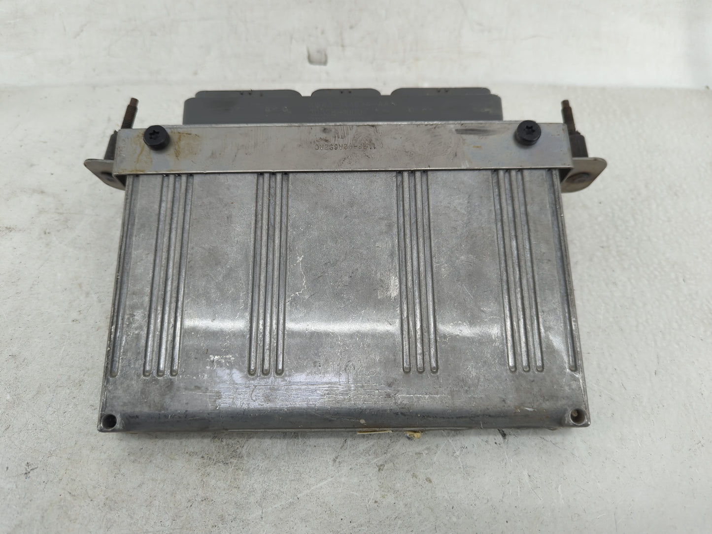 2003 Ford Explorer PCM Engine Control Computer ECU ECM PCU OEM P/N:3L2A-12A650-XE Fits OEM Used Auto Parts - Oemusedautopart