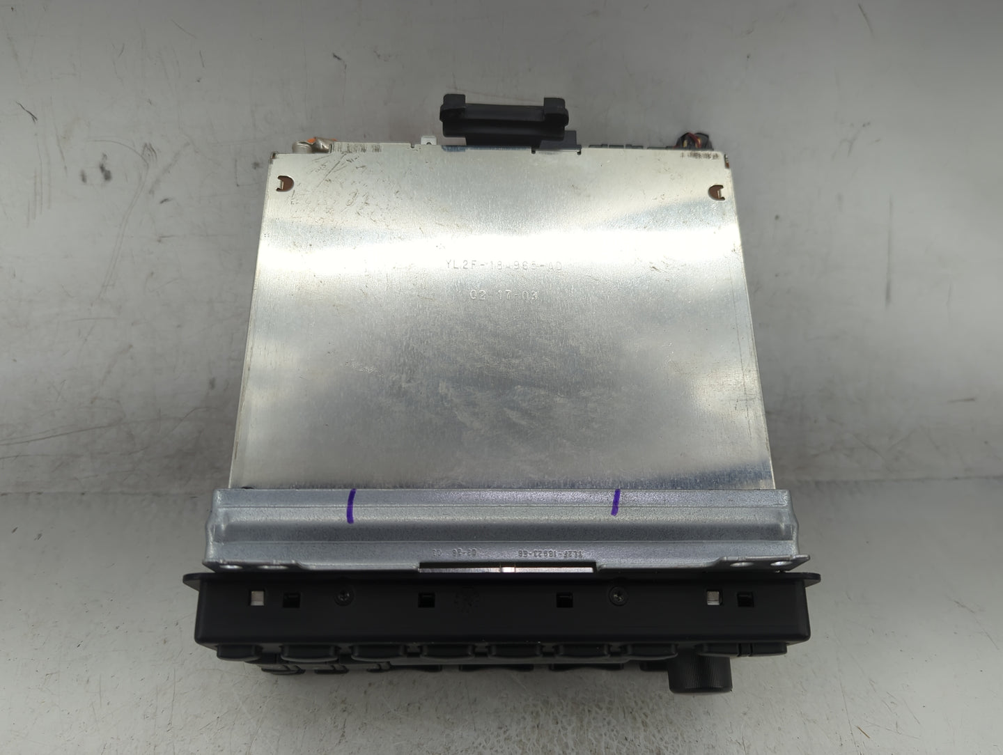 2003-2004 Ford Explorer Radio AM FM Cd Player Receiver Replacement P/N:3L2T-18C815-FB 0924710 Fits Fits 2003 2004 OEM Used A
