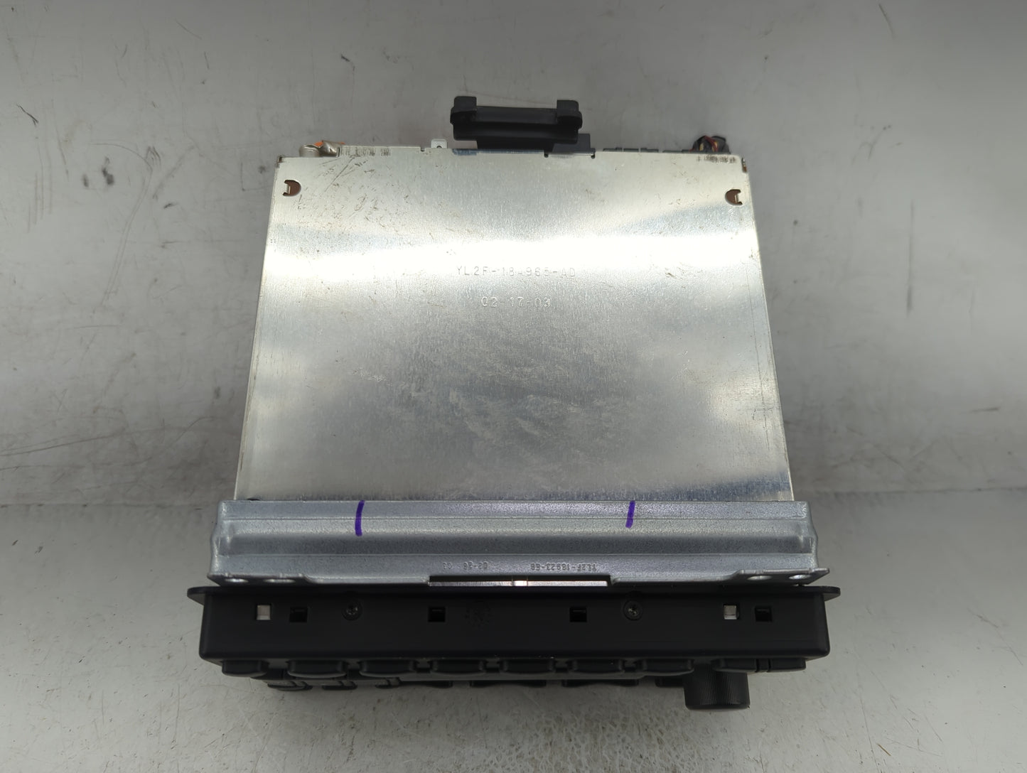 2003-2004 Ford Explorer Radio AM FM Cd Player Receiver Replacement P/N:3L2T-18C815-FB 0924710 Fits Fits 2003 2004 OEM Used A
