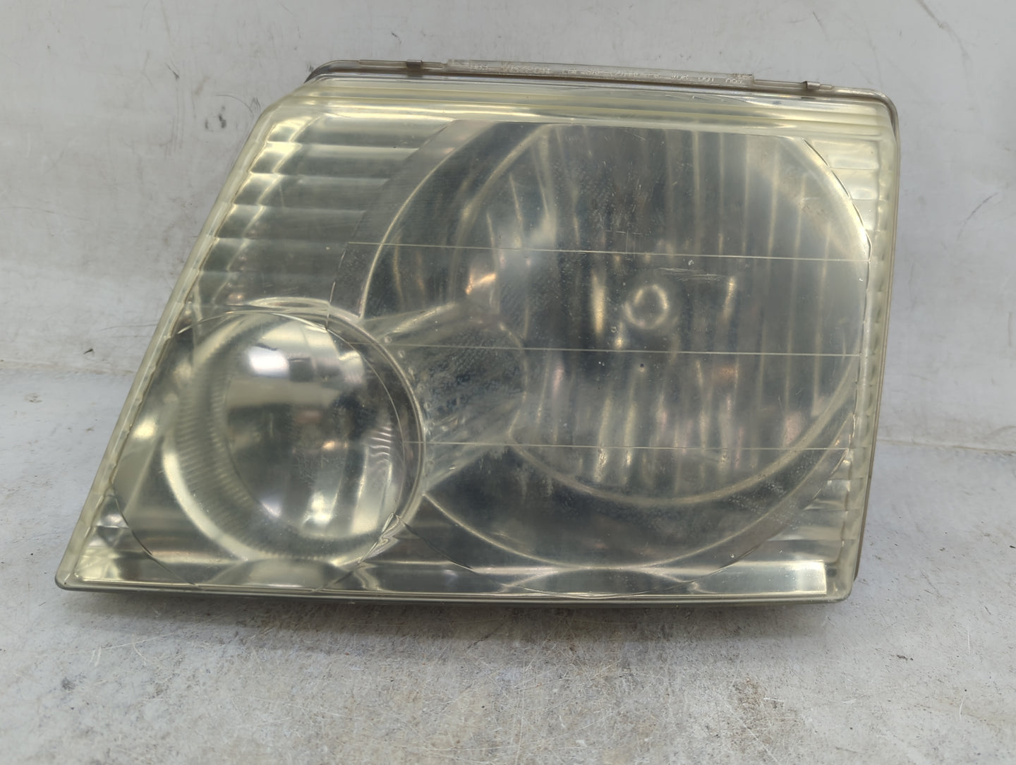 2002-2005 Ford Explorer Driver Left Oem Head Light Headlight Lamp 1465586 - Oemusedautoparts1.com