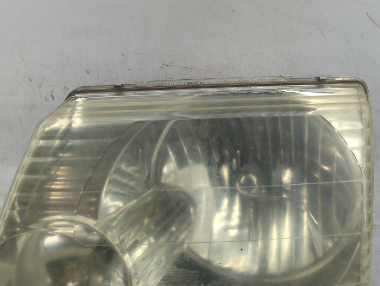 2002-2005 Ford Explorer Driver Left Oem Head Light Headlight Lamp 1465586 - Oemusedautoparts1.com
