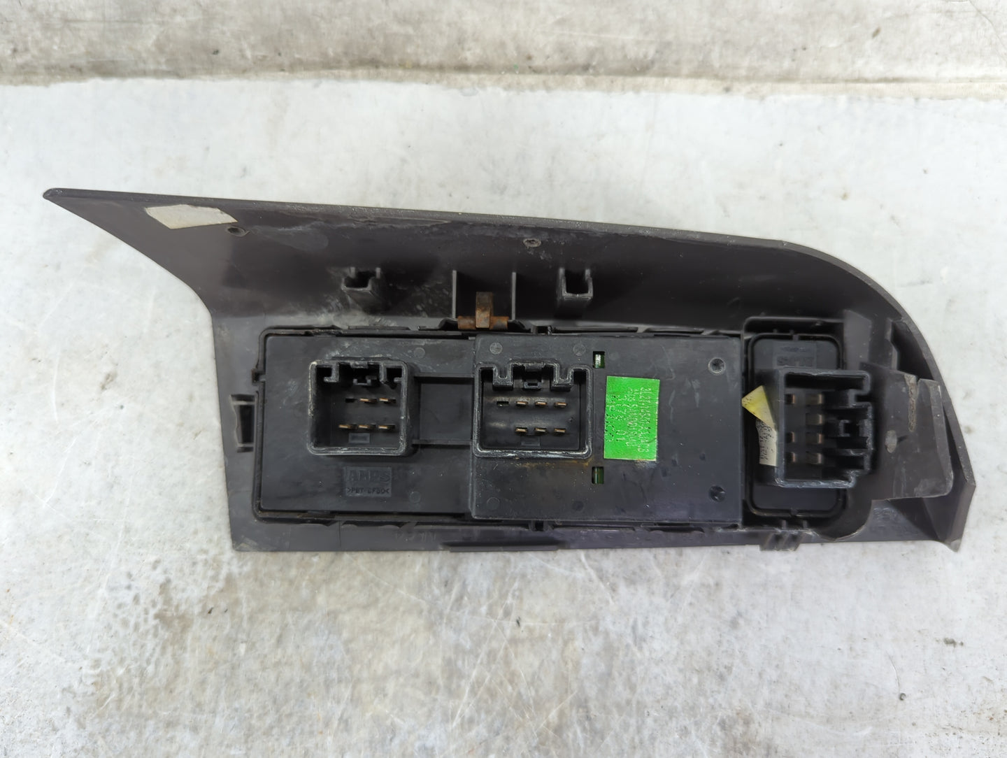 2002-2005 Ford Explorer Master Power Window Switch Replacement Driver Side Left P/N:14A564 Fits OEM Used Auto Parts - Oemuse