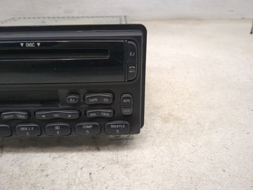 2002-2005 Ford Explorer Radio AM FM Cd Player Receiver Replacement P/N:2L2T-18C868-DA YL2F-18C868-BA Fits OEM Used Auto Parts