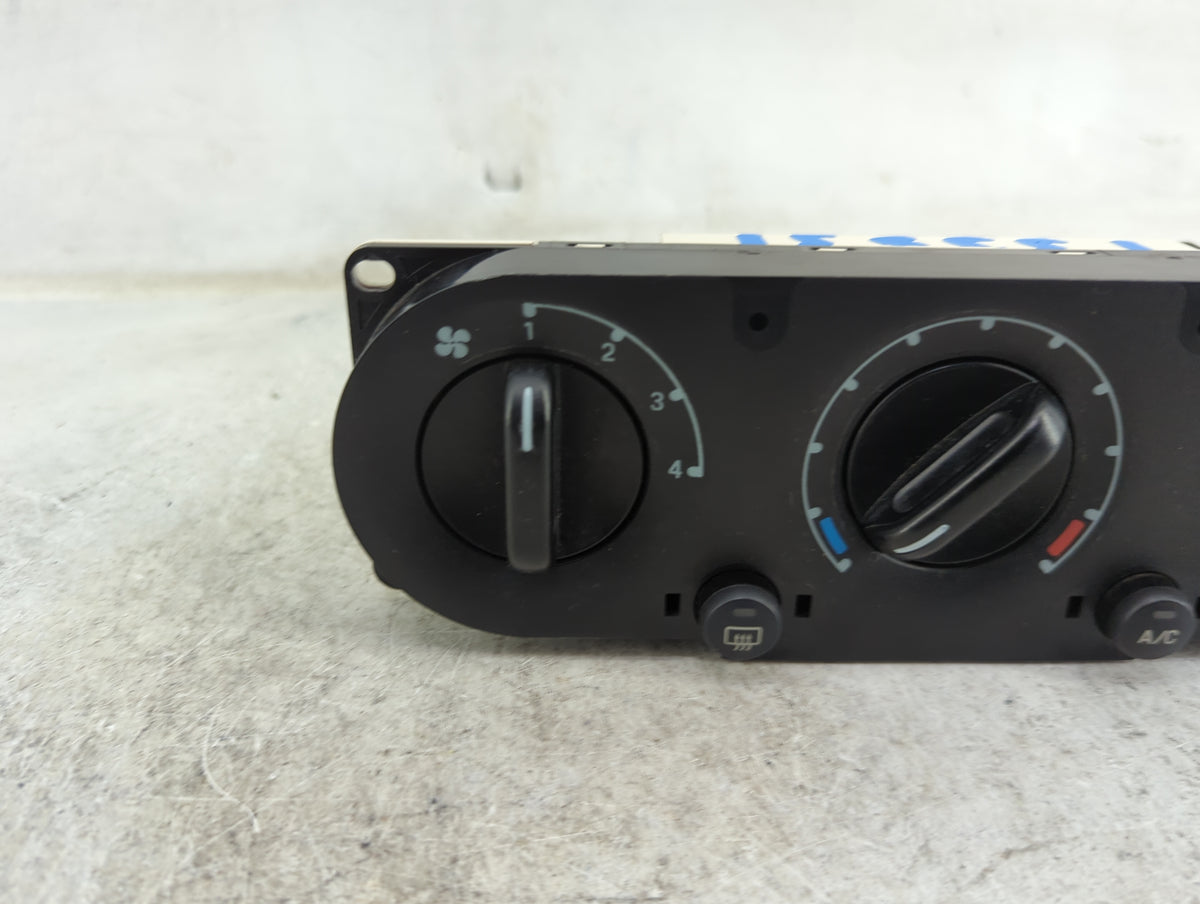 2002-2005 Ford Explorer Climate Control Module Temperature AC/Heater Replacement Fits Fits 2002 2003 2004 2005 OEM Used Auto