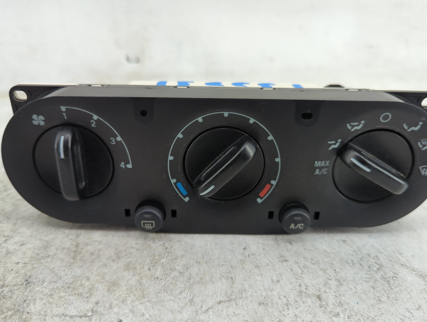 2002-2005 Ford Explorer Climate Control Module Temperature AC/Heater Replacement Fits Fits 2002 2003 2004 2005 OEM Used Auto