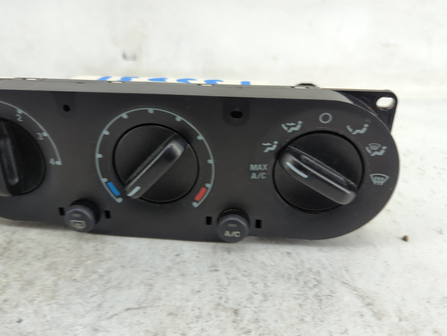 2002-2005 Ford Explorer Climate Control Module Temperature AC/Heater Replacement Fits Fits 2002 2003 2004 2005 OEM Used Auto