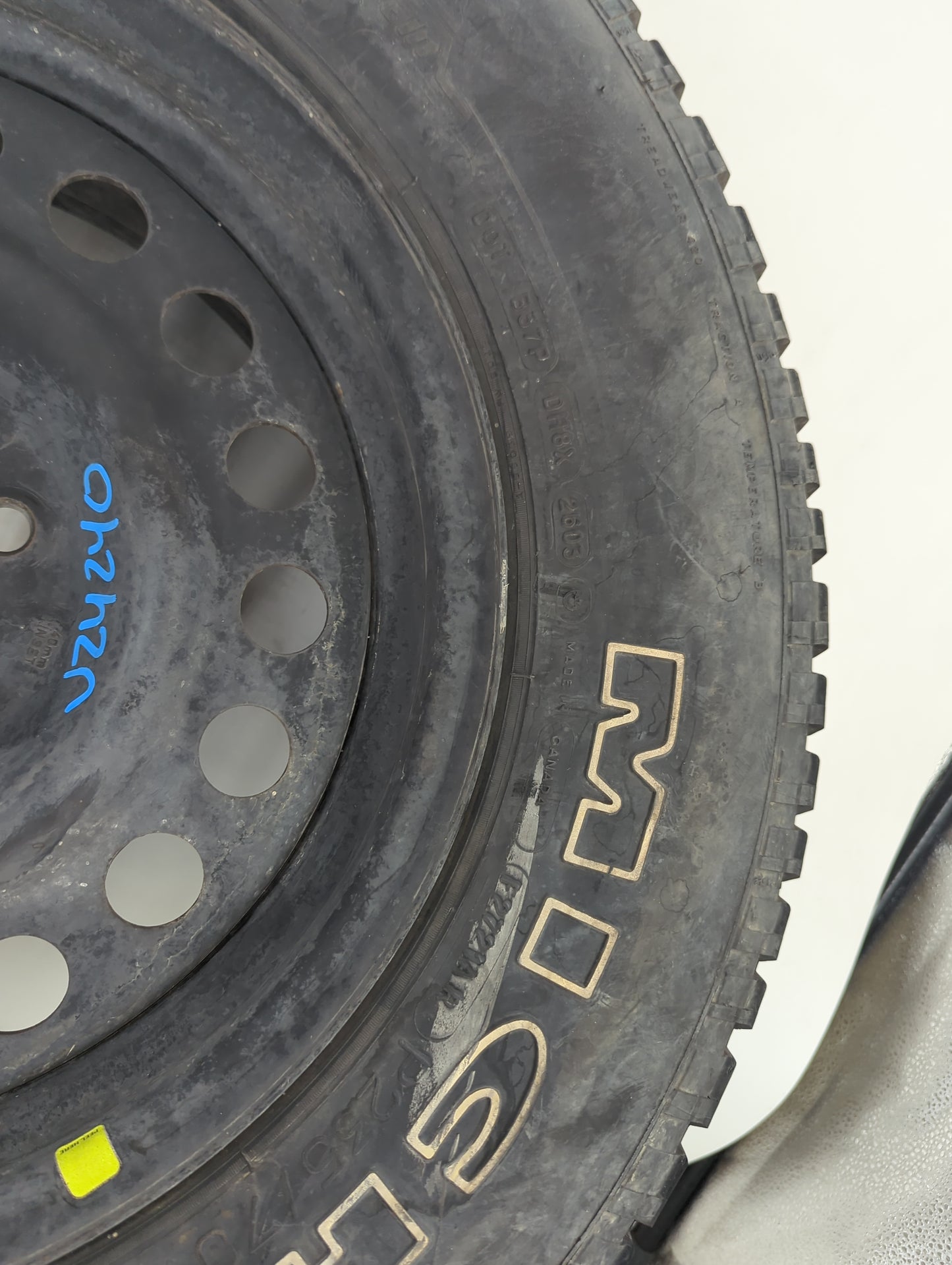 1998-2005 Ford Explorer Spare Donut Tire Wheel Rim Oem - Oemusedautoparts1.com