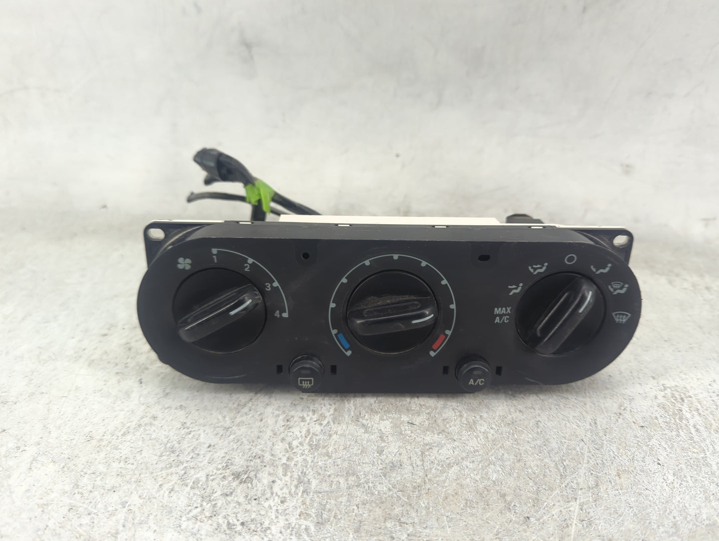 2002-2006 Ford Explorer Climate Control Module Temperature AC/Heater Replacement P/N:1L2H Fits Fits 2002 2003 2004 2005 2006