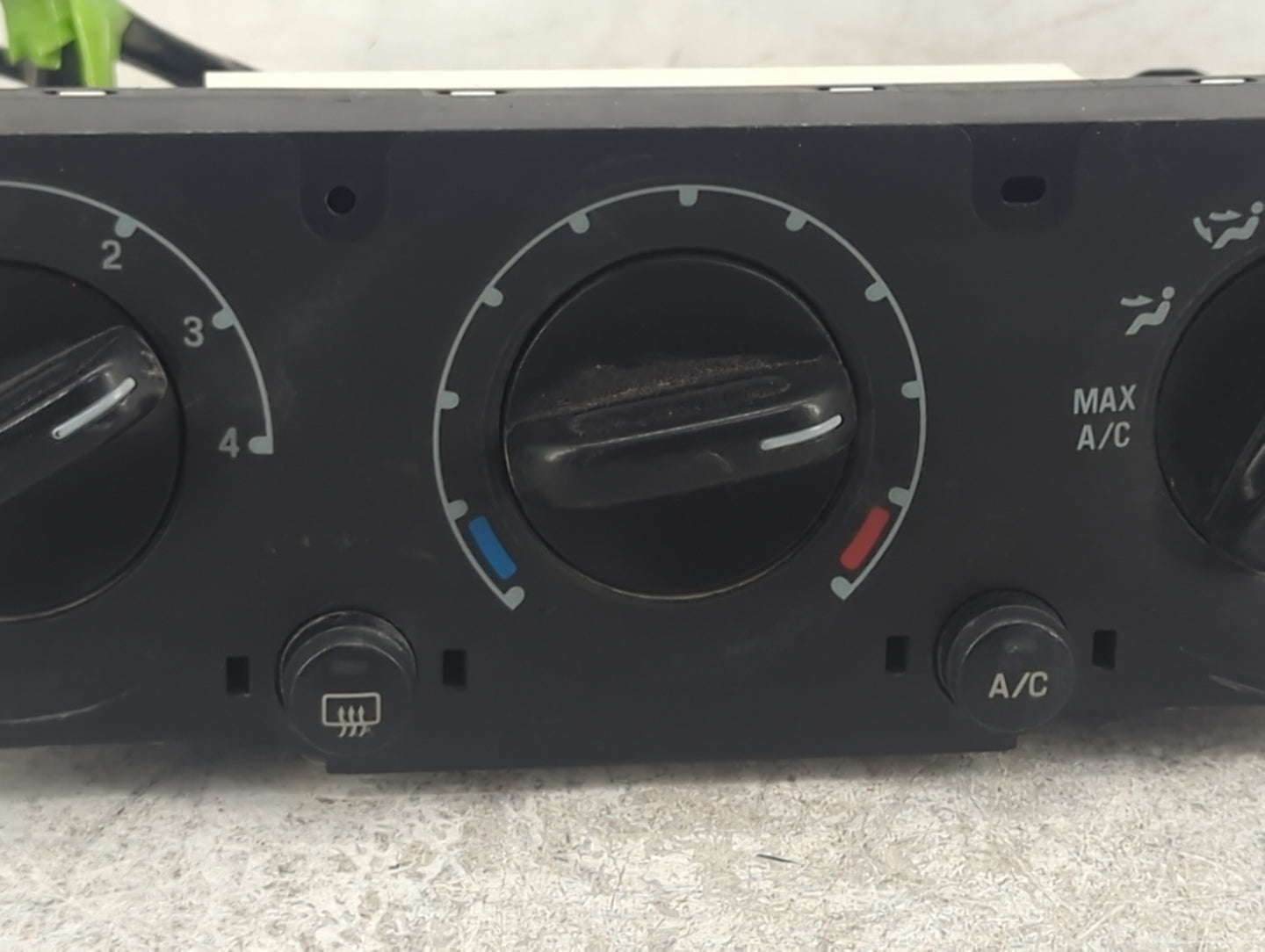 2002-2006 Ford Explorer Climate Control Module Temperature AC/Heater Replacement P/N:1L2H Fits Fits 2002 2003 2004 2005 2006