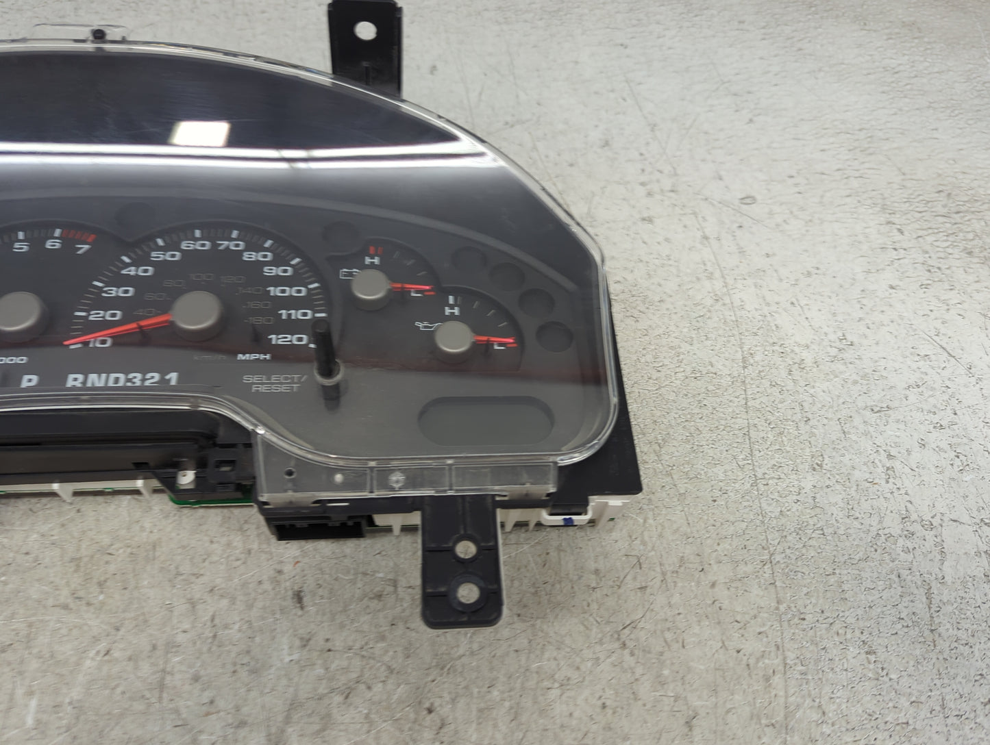 2003 Ford Explorer Instrument Cluster Speedometer Gauges P/N:GAAC47966A 3L2T-10849-AC, 3L2T BASE MPH Miles: Fits OEM Used Au