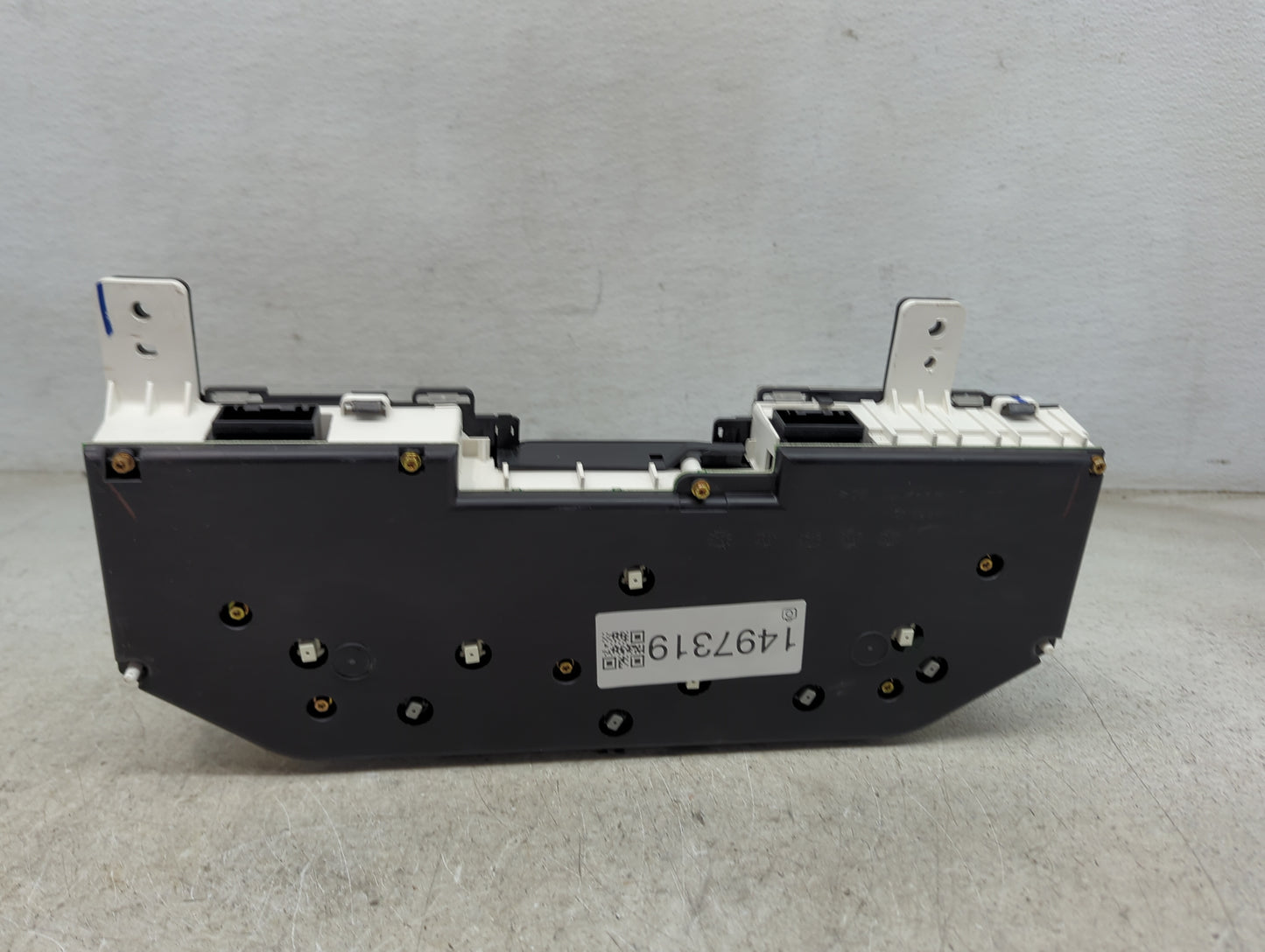 2003 Ford Explorer Instrument Cluster Speedometer Gauges P/N:GAAC47966A 3L2T-10849-AC, 3L2T BASE MPH Miles: Fits OEM Used Au