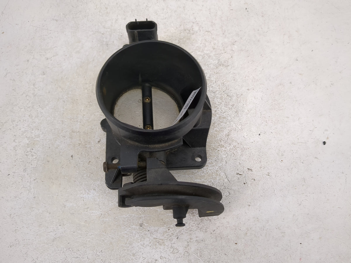 2002-2003 Ford Explorer Throttle Body P/N:F4SF98989 F4SF 98989, AB 2625A Fits Fits 2002 2003 OEM Used Auto Parts - Oemusedau
