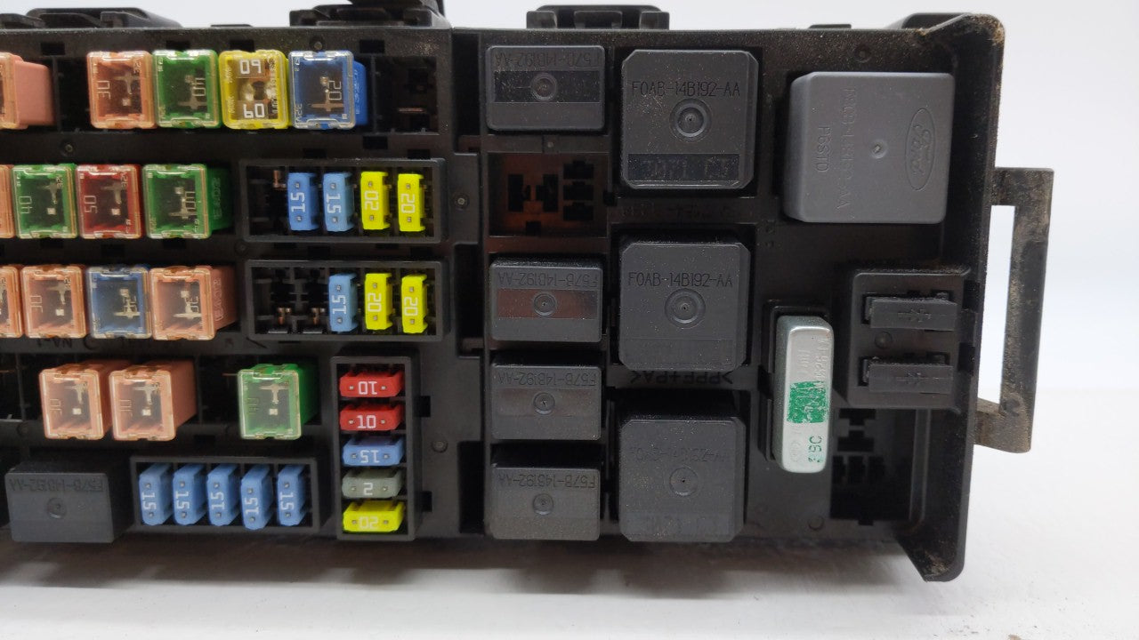 2002-2010 Ford Explorer Fusebox Fuse Box Panel Relay Module P/N:6L2T-14398-TH 4L2T14398HE Fits OEM Used Auto Parts - Oemused