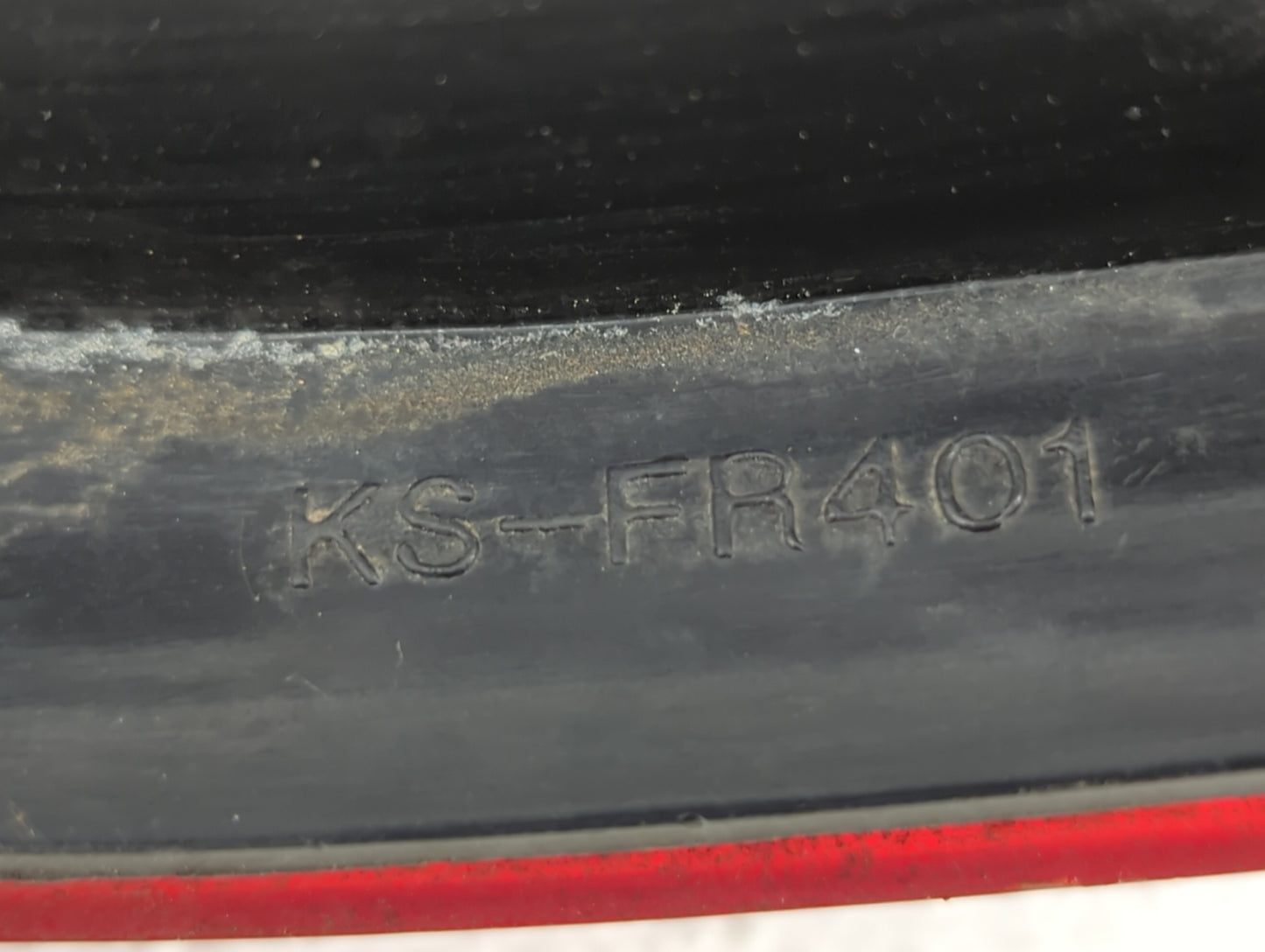 2002-2005 Ford Explorer Tail Light Assembly Passenger Right OEM P/N:1L2X-13B504-B Fits Fits 2002 2003 2004 2005 OEM Used Aut