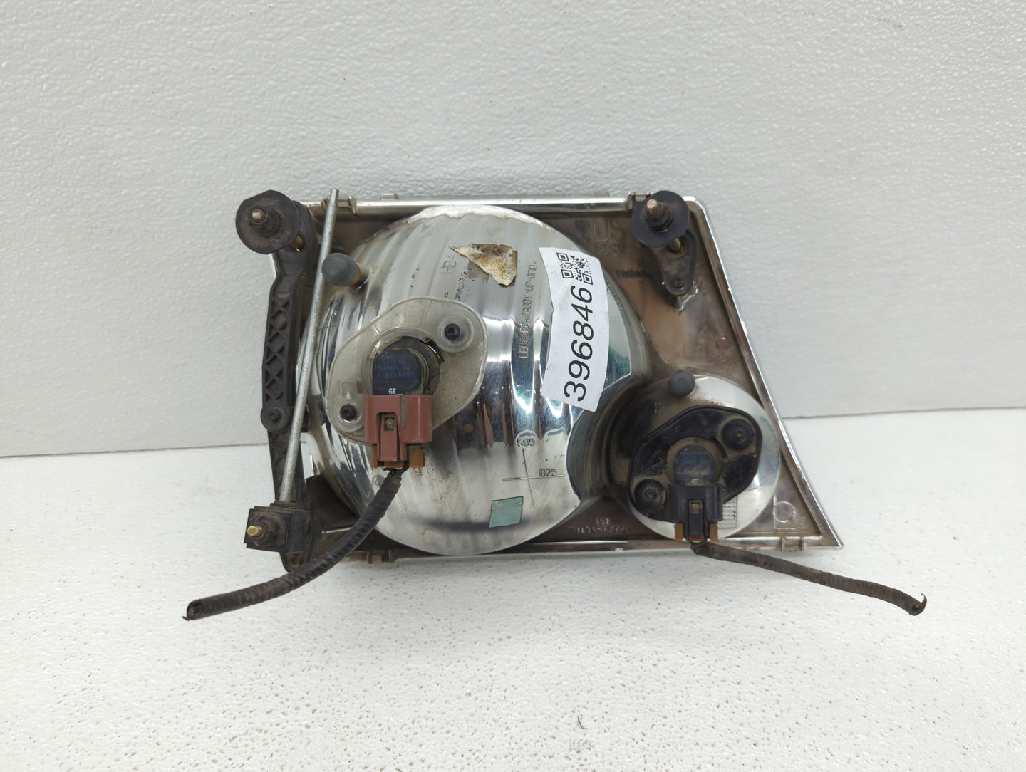 2002-2005 Ford Explorer Driver Left Oem Head Light Headlight Lamp - Oemusedautoparts1.com