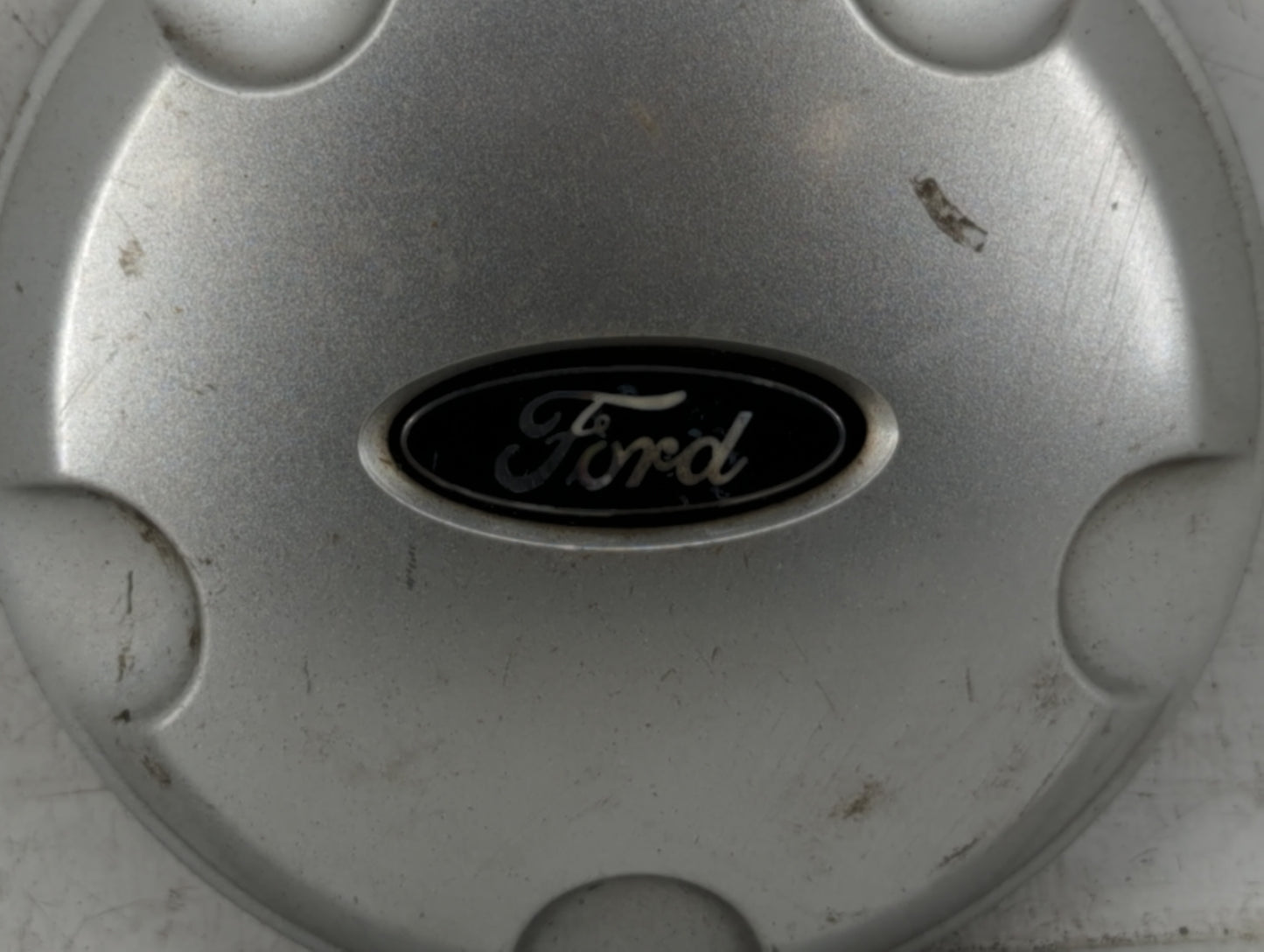 2003 Ford Explorer Rim Wheel Center Cap Silver - Oemusedautoparts1.com