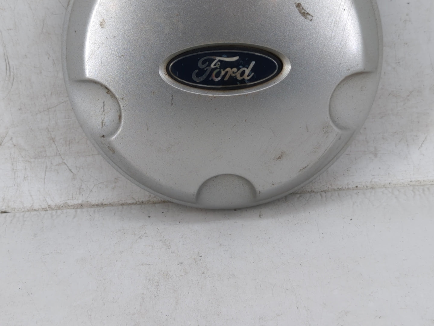 2003 Ford Explorer Rim Wheel Center Cap Silver - Oemusedautoparts1.com