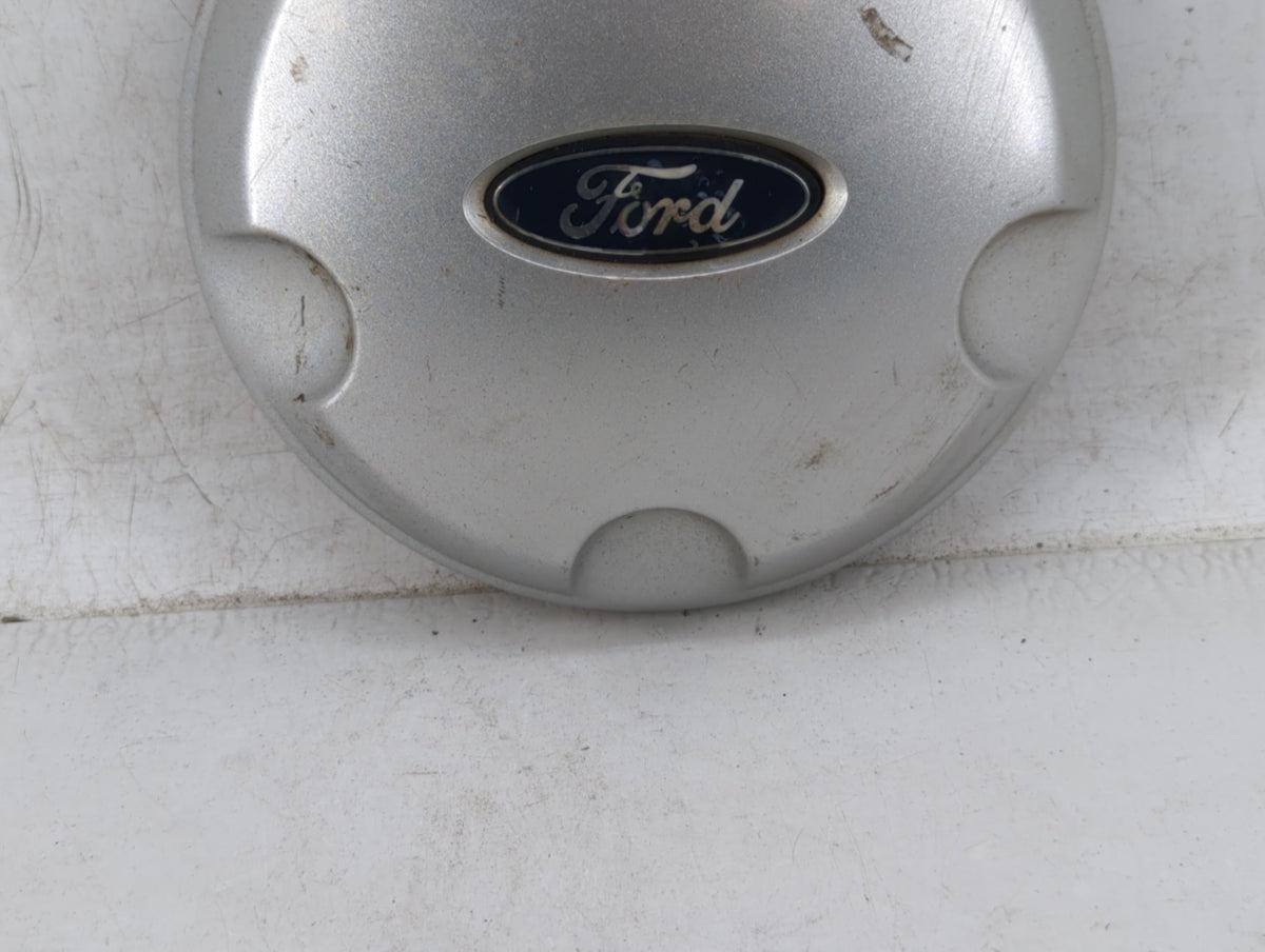 2003 Ford Explorer Rim Wheel Center Cap Silver - Oemusedautoparts1.com