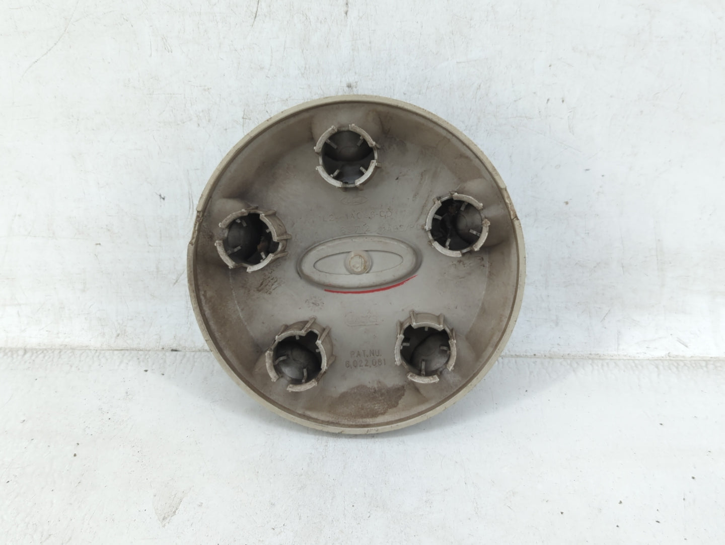 2003 Ford Explorer Rim Wheel Center Cap Silver - Oemusedautoparts1.com
