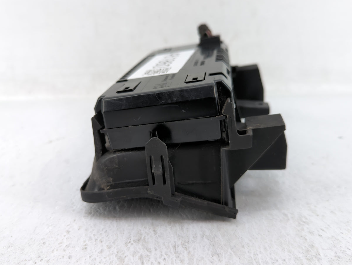 Ford Explorer Information Radio Display Screen 461860 - Oemusedautoparts1.com