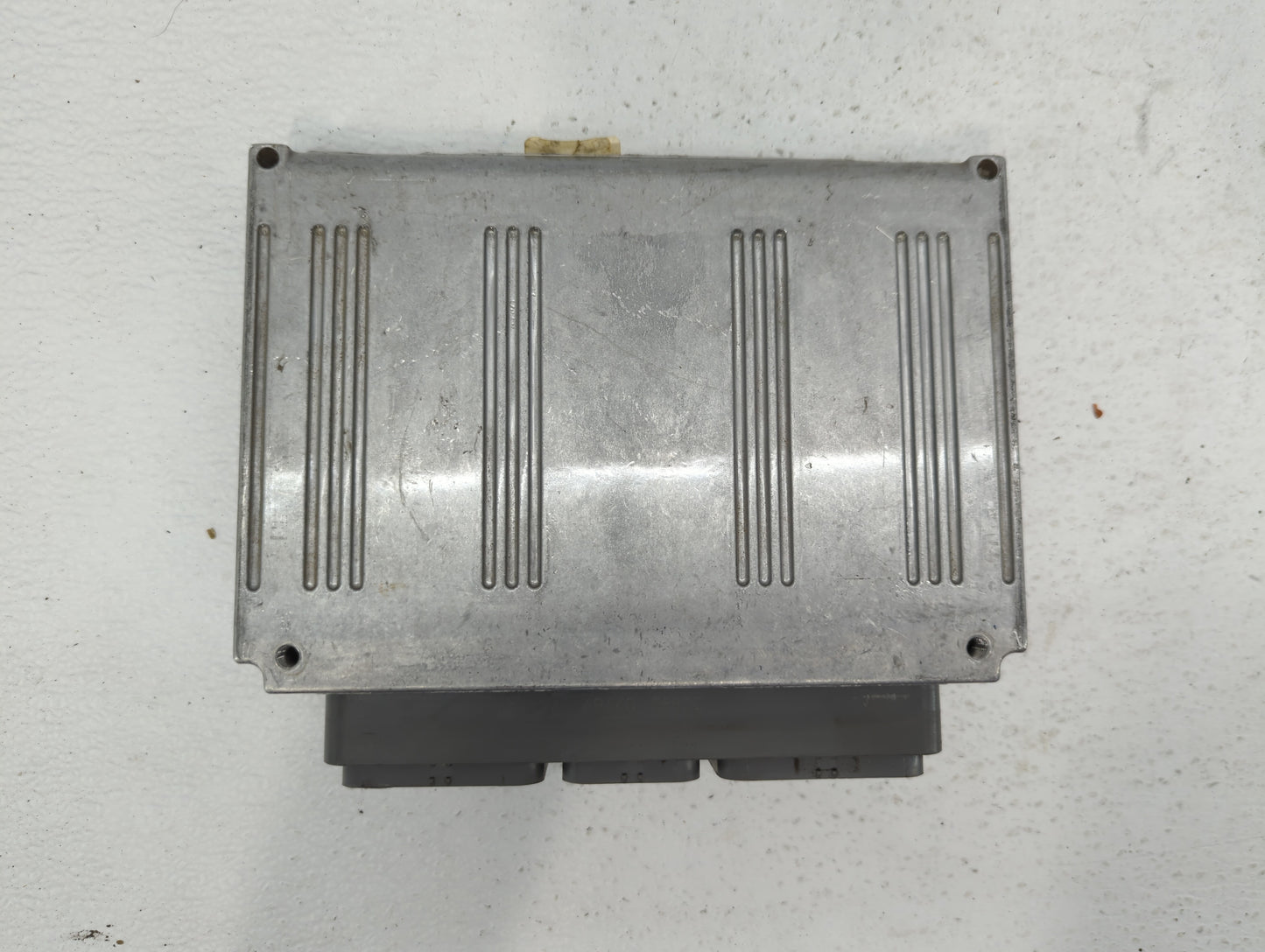 2003 Ford Explorer PCM Engine Control Computer ECU ECM PCU OEM P/N:3L2A-12A650-XD 3L2A-12A650-XE Fits OEM Used Auto Parts - 
